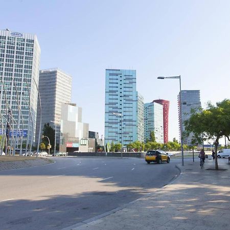 Colour Pop Fira By Myrentalhost L'Hospitalet de Llobregat Exterior foto