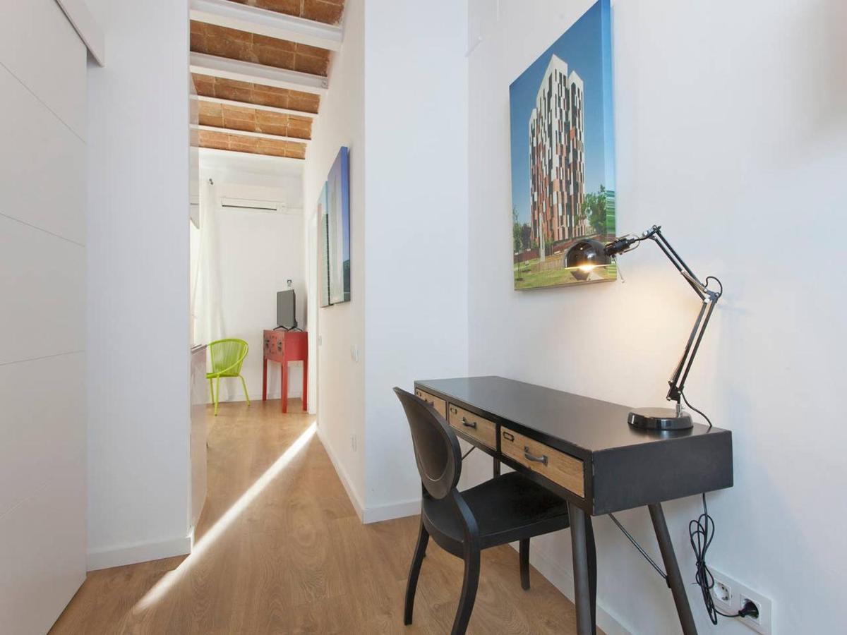 Colour Pop Fira By Myrentalhost L'Hospitalet de Llobregat Exterior foto